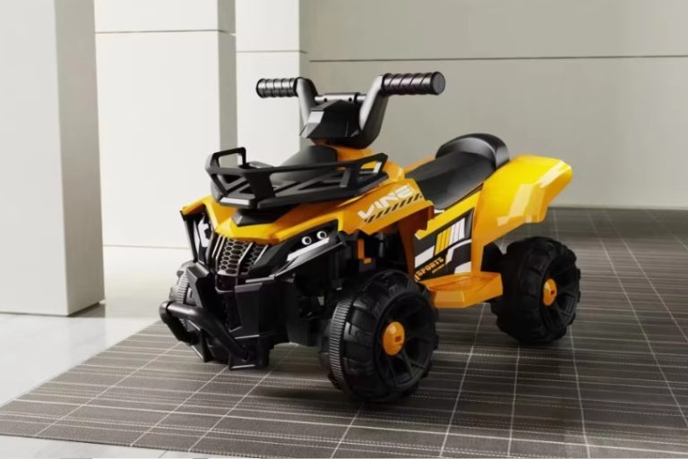 Vehicul Electric ATV, Quad pentru Copii, Homcom, Baterie Reincarcabila 6V, 2-6 Ani
